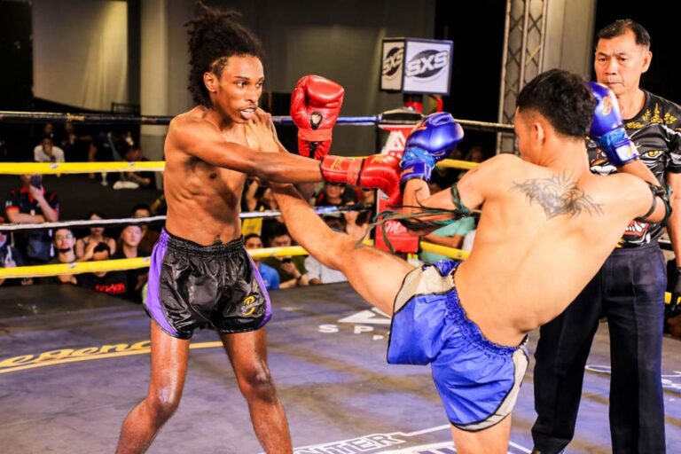 10 เรื่องโรแมนติกที่ต้องทำในกรุงเทพฯ (2025)