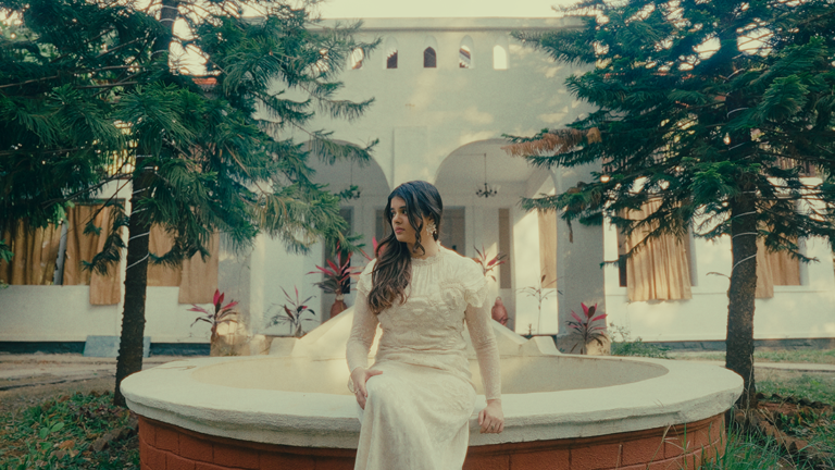 Kairvina กลับมาพร้อมกับ“ นิรันดร์”: เพลงบัลลาดวิญญาณที่ก้าวข้ามประเภท