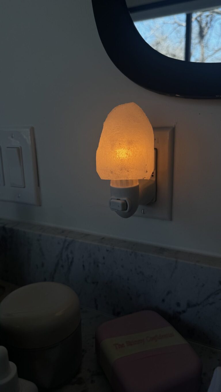 อุปกรณ์บำบัดด้วยแสงสีแดงที่ชื่นชอบของ Lauryn