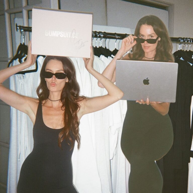 Nicole Trunfio ผู้ก่อตั้ง Bumpsuit เกี่ยวกับการสร้างสมดุลระหว่างธุรกิจและการเป็นแม่