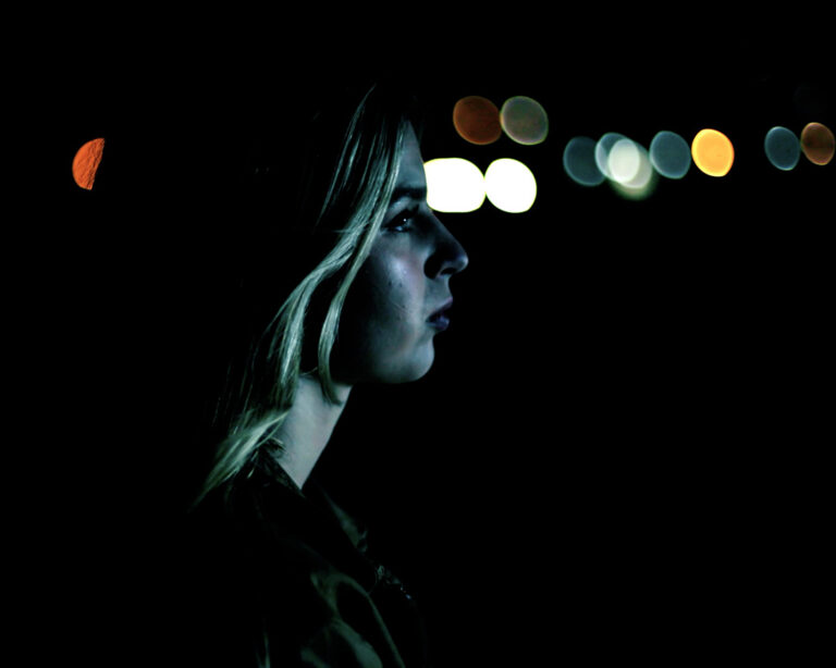 “ฟ้าผ่า” ของนาโอมิเจนกระทบกับผลกระทบ