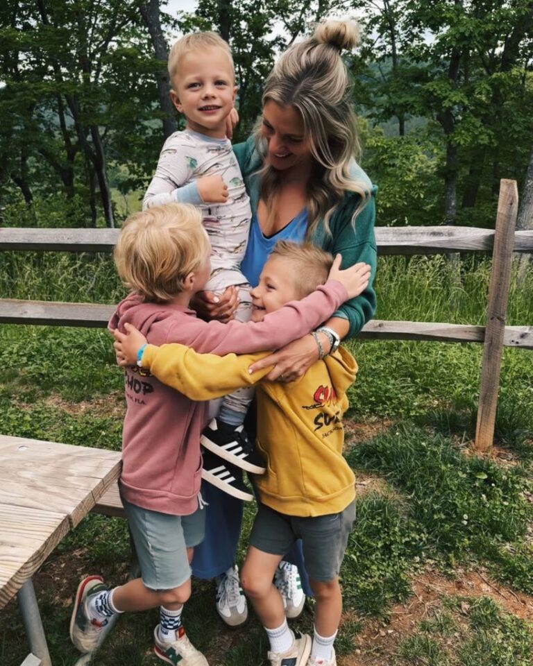 วันหยุดสุดสัปดาห์วันแม่ที่ Jellystone Golden Valley