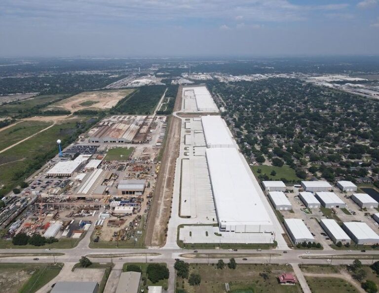 Foxconn ซื้อวิทยาเขตอุตสาหกรรม 1 MSF ในราคา $ 142m