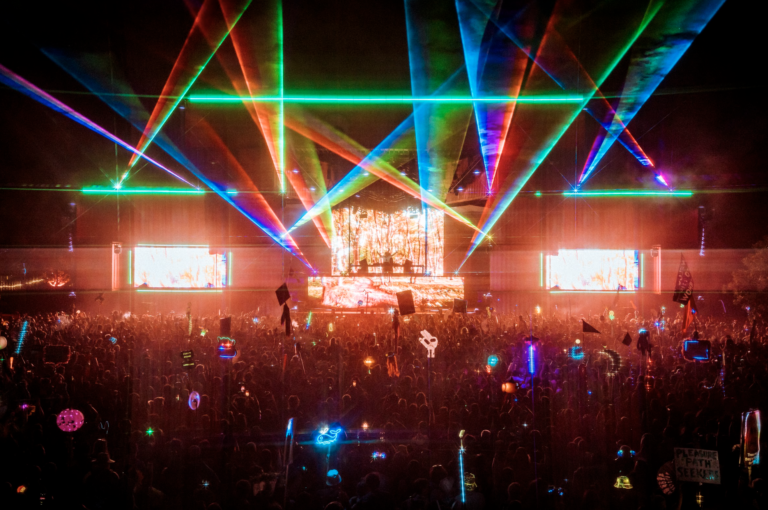 Ladygunn – ฟ้าผ่าในขวด 2025