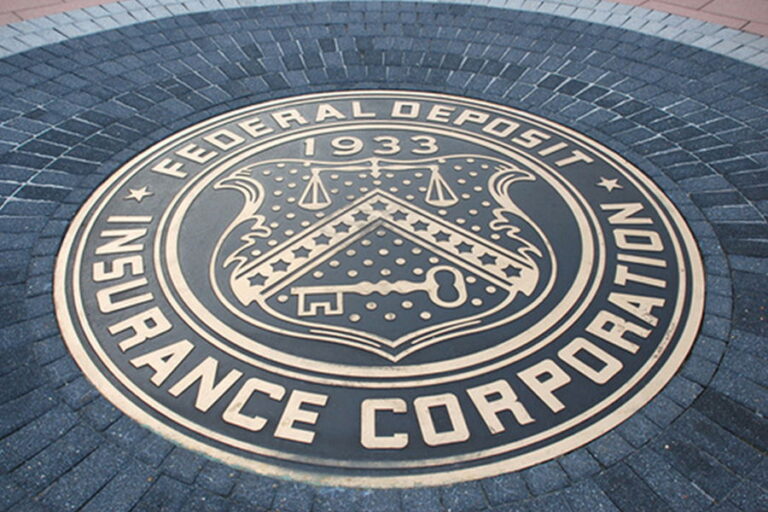 FDIC Insurance coverage คืออะไร?
