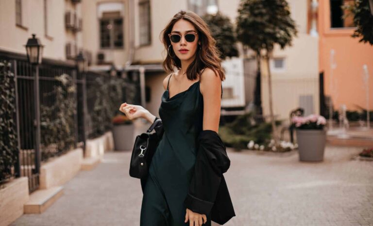 นี่คือความหมายจริงๆเมื่อคุณสวมชุดสีดำตามผู้เชี่ยวชาญ