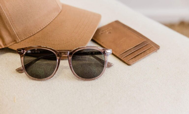 อัพเกรดตู้เสื้อผ้าฤดูร้อนของคุณด้วยอุปกรณ์เสริมที่จำเป็นนี้