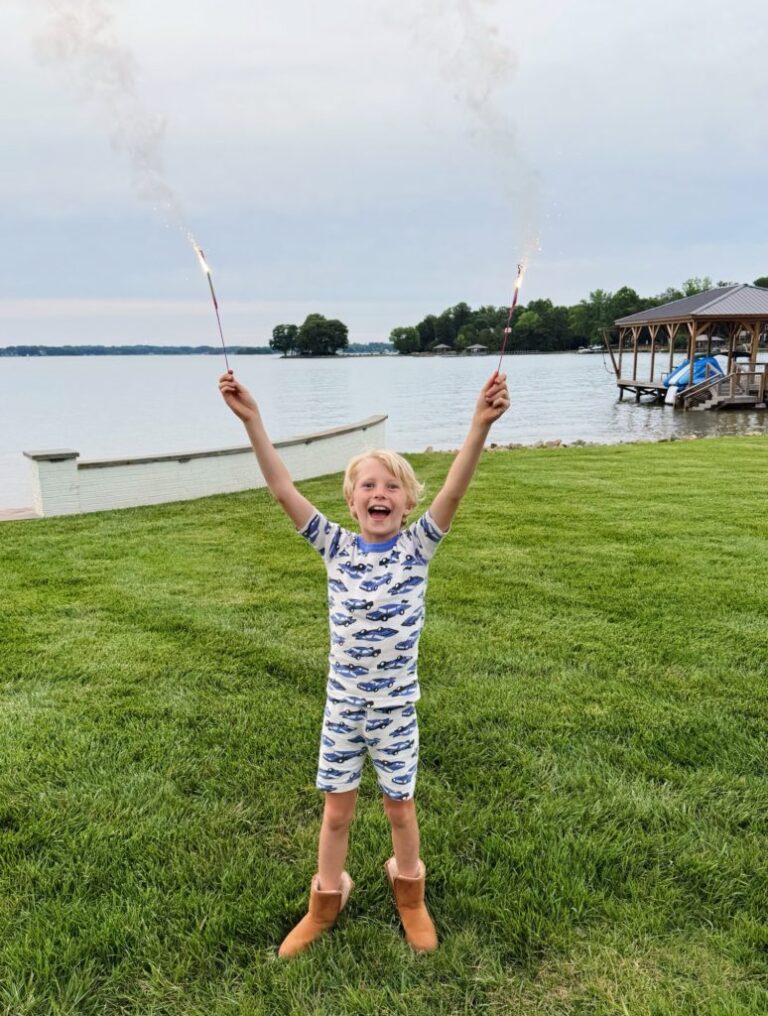 การไล่ล่าคือสิบ! – นิ้วเนยถั่ว