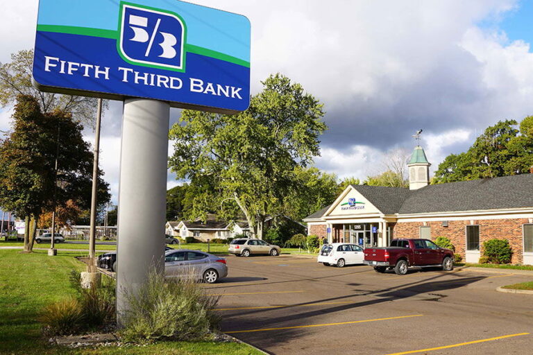 ธนาคารระดับภูมิภาคคืออะไร?