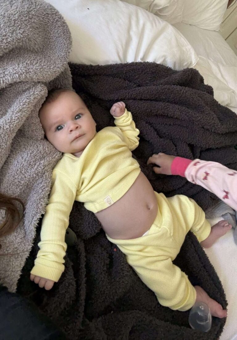 Bond Bosstick: เรื่องราวเกิด