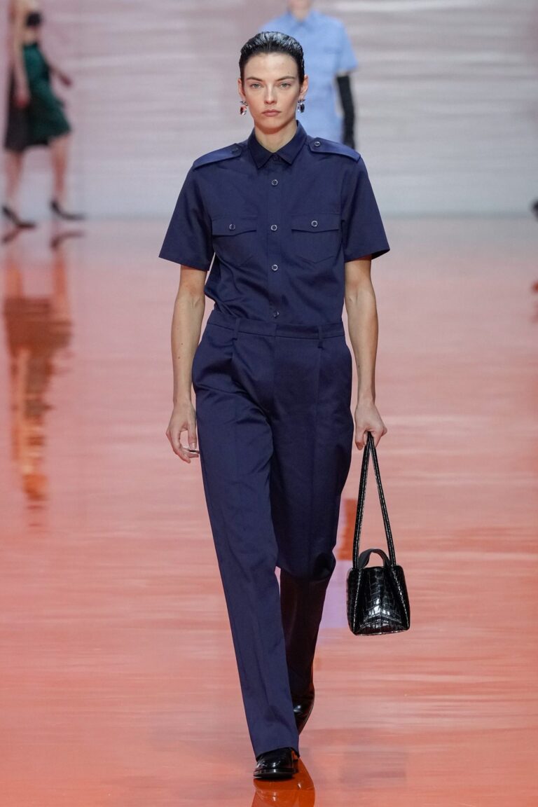 Prada Spring/Summer time 2026 การประกอบร่างใหม่แห่งความสง่างาม