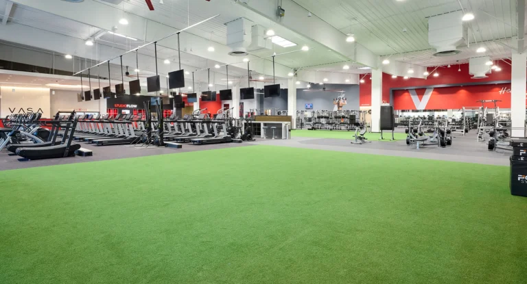 Vasa Health เปิดสถานที่ตั้งของ Colorado Springs ที่สี่พร้อมการกระโดดเย็นครั้งแรก