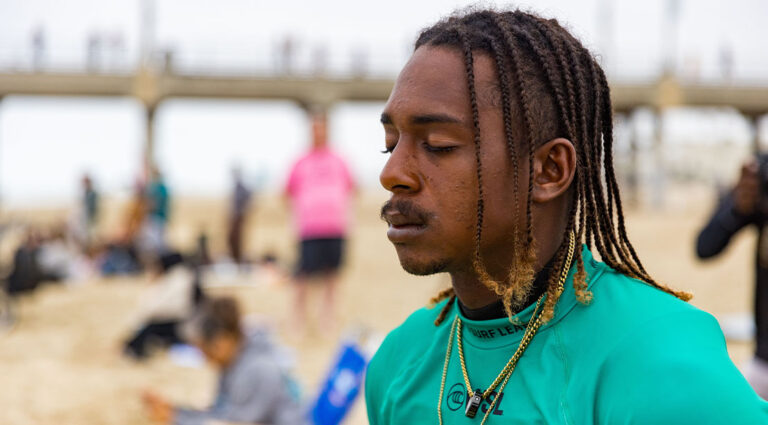 จูเลียนวิลเลียมส์ฝึกความลับที่อยู่เบื้องหลังพลังการท่องระเบิดของเขาที่ US Open of Browsing