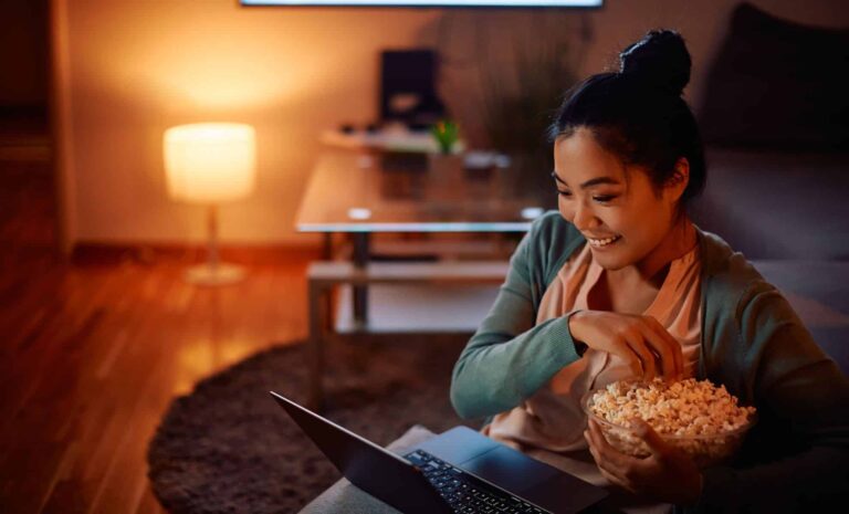 ไม่สามารถหยุดการดื่มสุรา Netflix ได้หรือไม่? มันบอกว่านั่นเป็นสัญญาณของความฉลาด